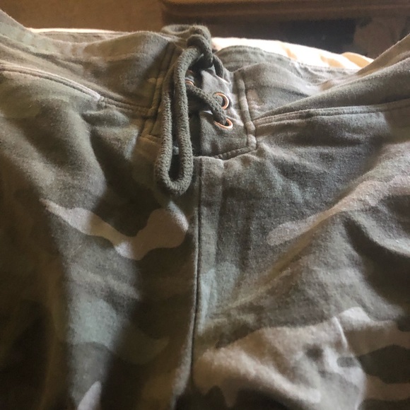 Pink camo - Picture 3 of 3